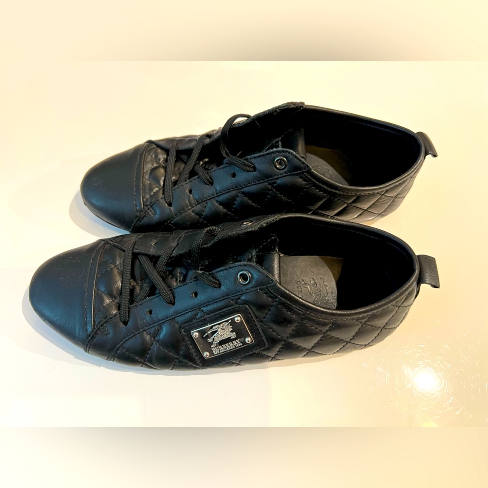 BURBERRY vintage leather trainers size 39
